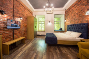 Self Check-in Apartments near Landscape Alley